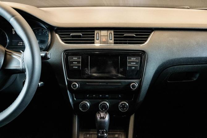 Skoda Octavia III (A7) с пробегом 2016 года, цена 1 189 000 рублей, 130482 км, лифтбек, Автокод Объявления