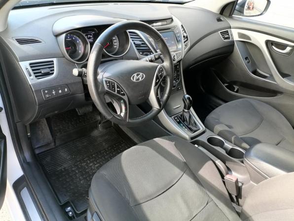 Hyundai Elantra V (MD) Рестайлинг с пробегом 2014 года, цена 999 000 рублей, 205564 км, седан, Автокод Объявления