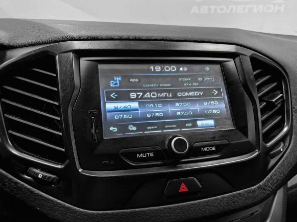 Lada (ВАЗ) Vesta I с пробегом 2017 года, цена 950 000 рублей, 112802 км, седан, Автокод Объявления