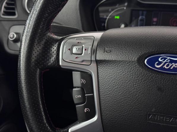 Ford S-MAX I Рестайлинг с пробегом 2012 года, цена 1 320 000 рублей, 81000 км, минивэн, Автокод Объявления