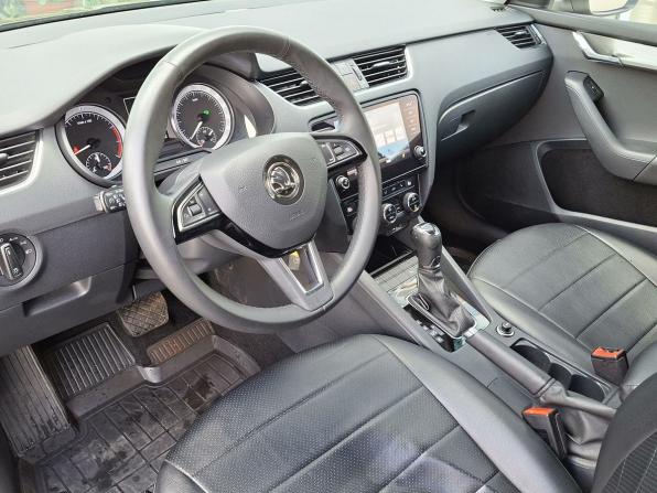 Skoda Octavia III (A7) Рестайлинг с пробегом 2020 года, цена 1 849 000 рублей, 133000 км, лифтбек, Автокод Объявления