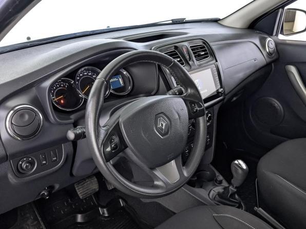 Renault Sandero II с пробегом 2015 года, цена 995 000 рублей, 50583 км, хэтчбек, Автокод Объявления