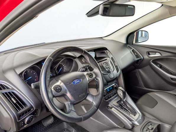 Ford Focus III с пробегом 2012 года, цена 870 000 рублей, 159181 км, хэтчбек, Автокод Объявления