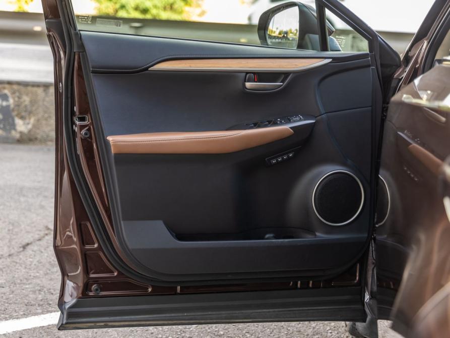 Lexus NX I Волгоград  - изображение 32