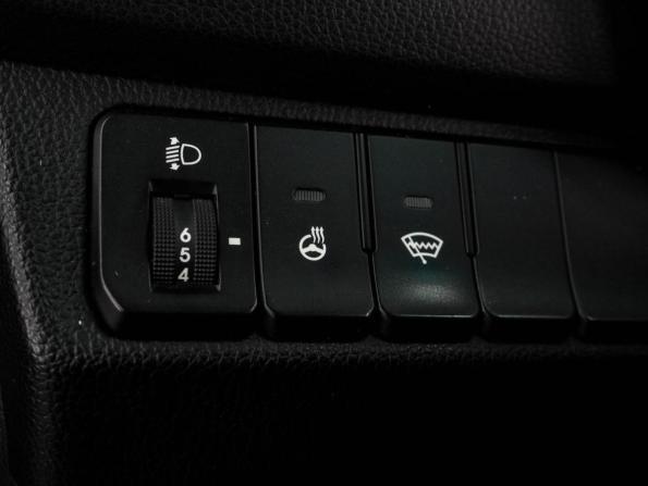 Kia Rio III Рестайлинг с пробегом 2017 года, цена 1 099 000 рублей, 135266 км, седан, Автокод Объявления