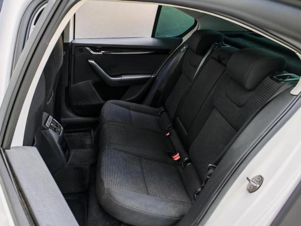Skoda Octavia III (A7) с пробегом 2015 года, цена 1 270 000 рублей, 297343 км, лифтбек, Автокод Объявления