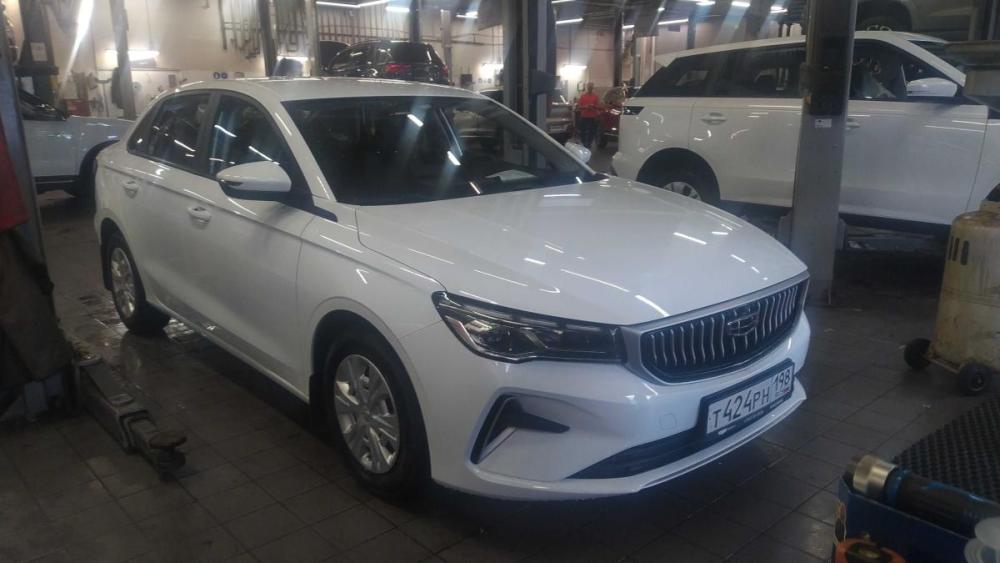 Geely Emgrand II Санкт-Петербург  - изображение 2
