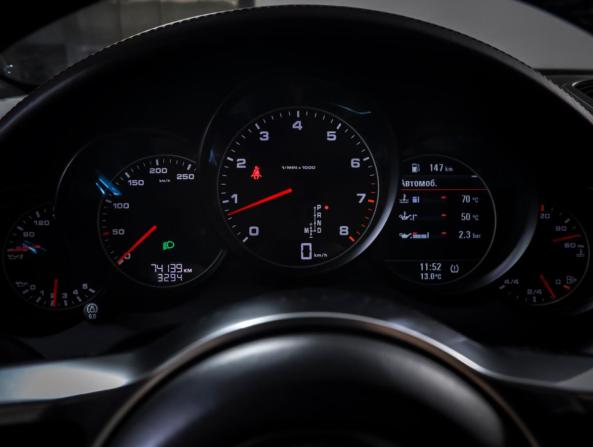 Porsche Cayenne II Рестайлинг (958) с пробегом 2015 года, цена 4 037 000 рублей, 74083 км, внедорожник, Автокод Объявления