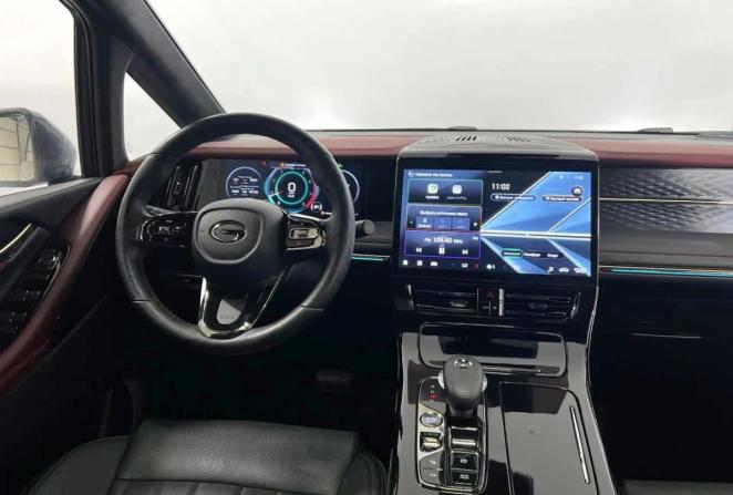 GAC M8 с пробегом 2024 года, цена 4 250 000 рублей, 90820 км, минивэн, Автокод Объявления