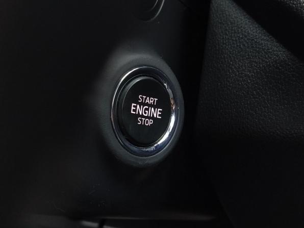 Skoda Octavia IV (A8) с пробегом 2021 года, цена 2 819 000 рублей, 77452 км, лифтбек, Автокод Объявления