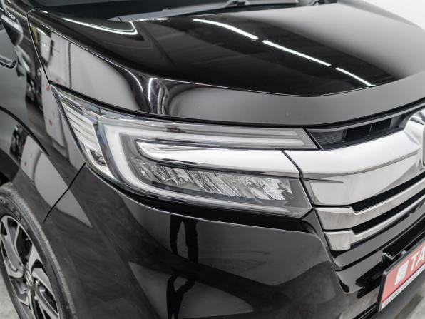 Honda Stepwgn V Рестайлинг с пробегом 2019 года, цена 2 250 000 рублей, 62617 км, минивэн, Автокод Объявления