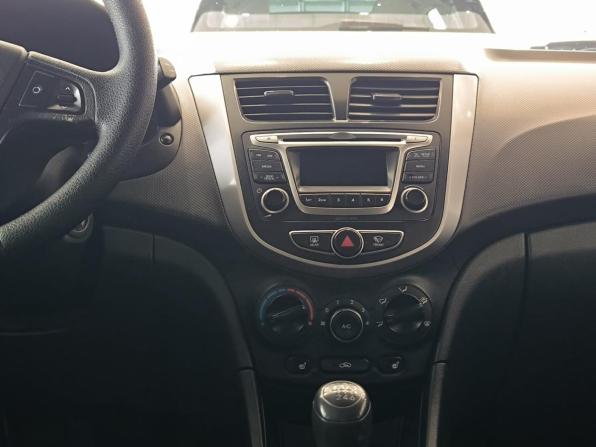 Hyundai Solaris I Рестайлинг с пробегом 2014 года, цена 550 000 рублей, 183970 км, седан, Автокод Объявления
