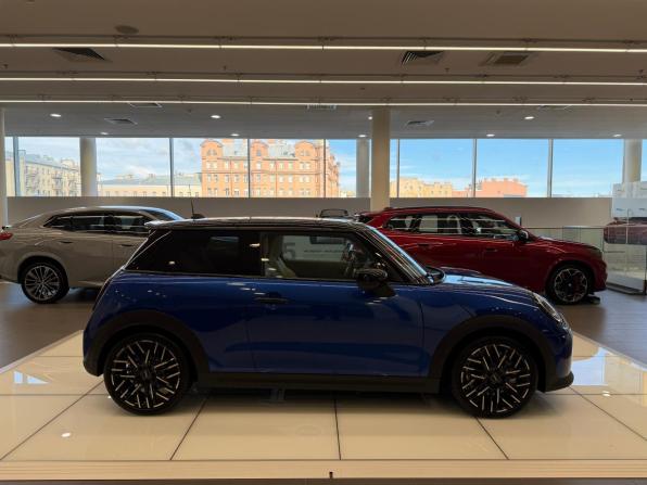 Mini Hatch IV (F65/F66/J01) с пробегом 2024 года, цена 4 990 000 рублей, 58 км, хэтчбек, Автокод Объявления