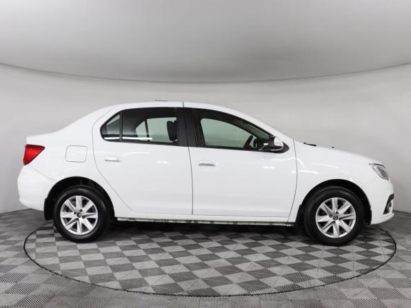 Renault Logan II Рестайлинг с пробегом 2019 года, цена 977 000 рублей, 91684 км, седан, Автокод Объявления