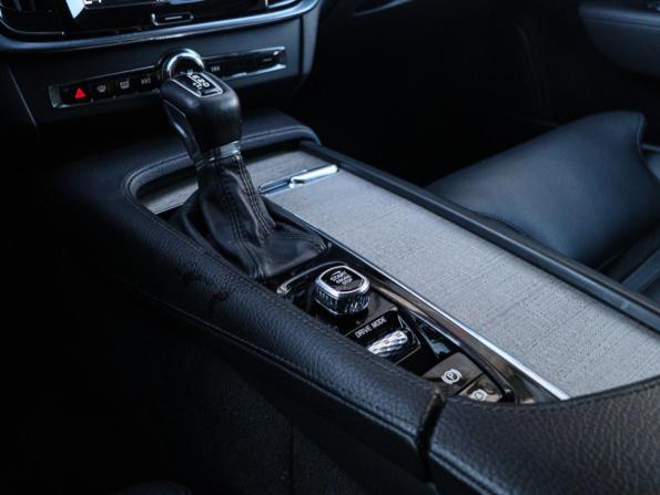 Volvo S90 II Рестайлинг с пробегом 2021 года, цена 3 750 000 рублей, 79436 км, седан, Автокод Объявления