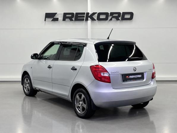 Skoda Fabia II Рестайлинг с пробегом 2013 года, цена 609 000 рублей, 190272 км, хэтчбек, Автокод Объявления