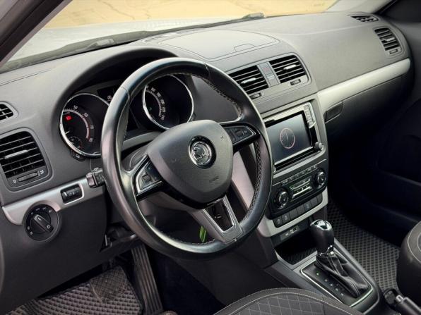 Skoda Yeti I Рестайлинг с пробегом 2016 года, цена 1 199 000 рублей, 142500 км, внедорожник, Автокод Объявления
