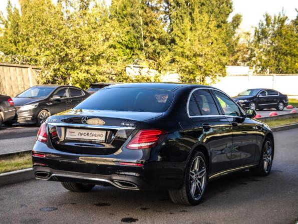 Mercedes-Benz E-Класс V (W213 S213 C238) с пробегом 2018 года, цена 3 144 852 рубля, 124257 км, седан, Автокод Объявления