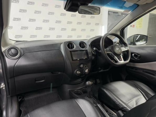 Nissan Note II Рестайлинг с пробегом 2018 года, цена 900 000 рублей, 135257 км, хэтчбек, Автокод Объявления
