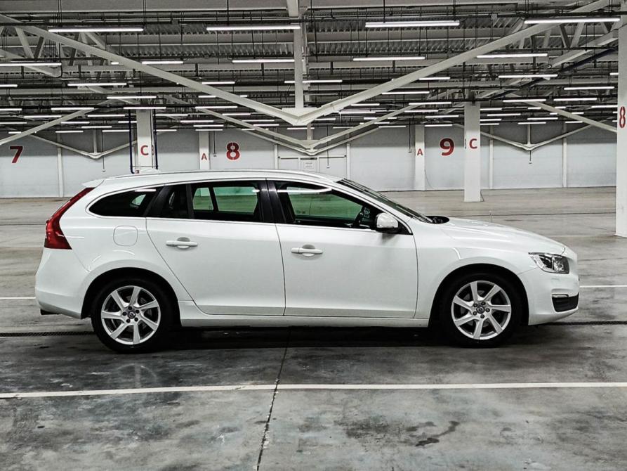 Volvo V60 I Рестайлинг Казань  - изображение 5