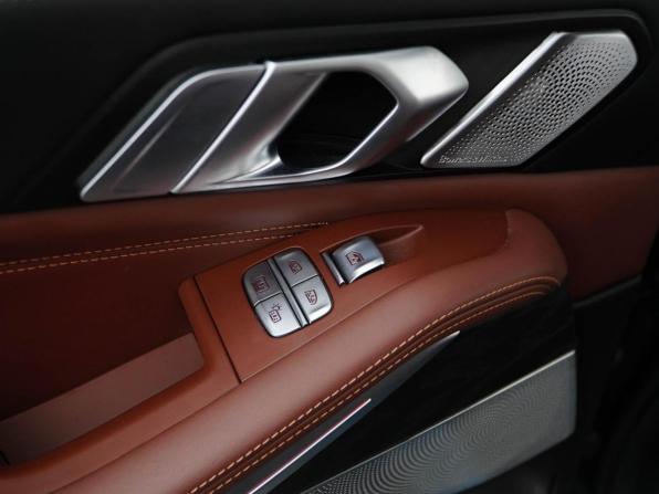 BMW X7 I (G07) с пробегом 2021 года, цена 9 558 888 рублей, 42311 км, внедорожник, Автокод Объявления