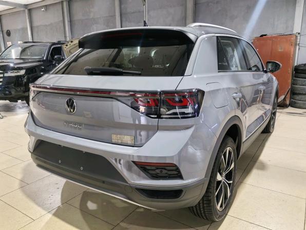 Volkswagen T-Roc I (China Market) Рестайлинг с пробегом 2026 года, цена 2 600 000 рублей, 10 км, внедорожник, Автокод Объявления