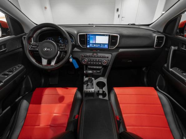 Kia Sportage IV Рестайлинг с пробегом 2019 года, цена 2 190 000 рублей, 100927 км, внедорожник, Автокод Объявления