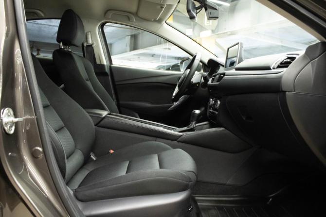 Mazda 6 III (GJ) Рестайлинг с пробегом 2016 года, цена 1 869 000 рублей, 86998 км, седан, Автокод Объявления