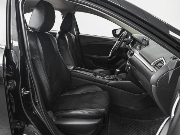 Mazda 6 III (GJ) Рестайлинг с пробегом 2017 года, цена 2 236 838 рублей, 75912 км, седан, Автокод Объявления
