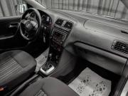 Volkswagen Polo V Рестайлинг Красноярск  - изображение 26