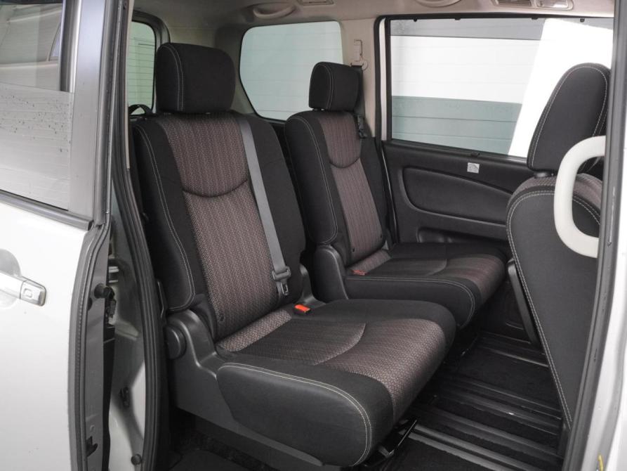 Nissan Serena IV (C26) Воронеж  - изображение 10