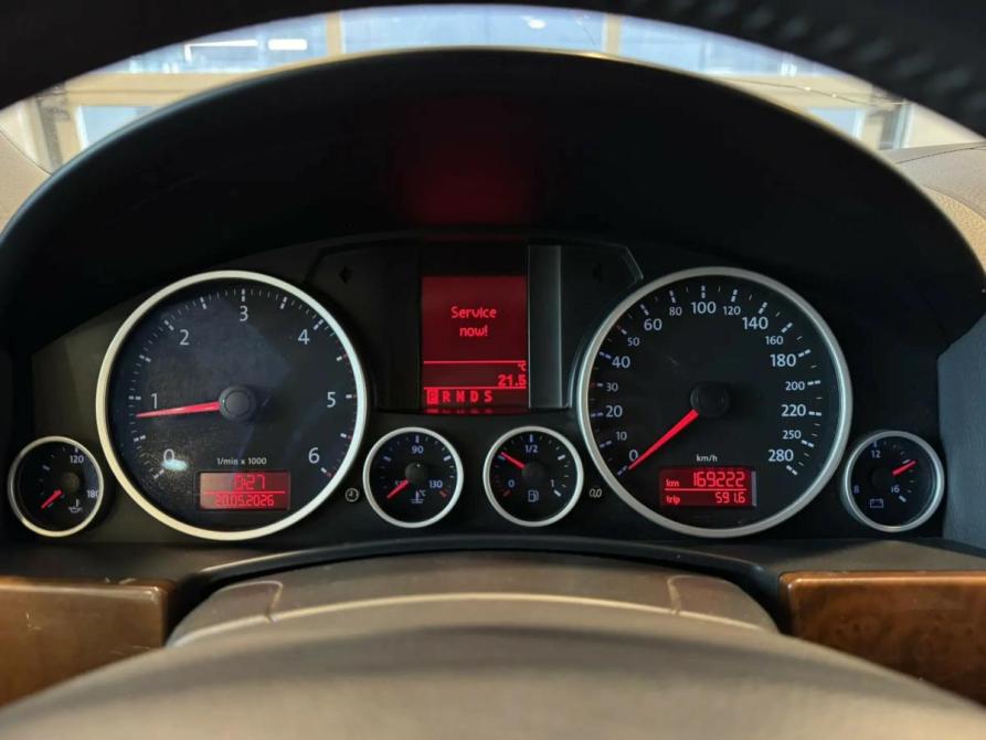 Volkswagen Touareg I Рестайлинг Подольск  - изображение 22