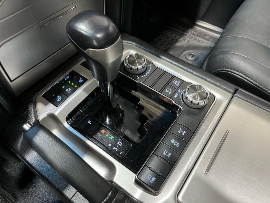 Toyota Land Cruiser 200 Series Рестайлинг 2 Пермь  - изображение 24