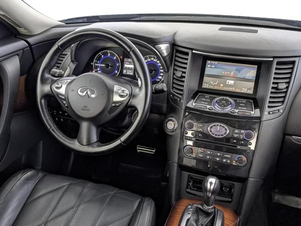 Infiniti QX70 с пробегом 2016 года, цена 3 710 000 рублей, 63099 км, внедорожник, Автокод Объявления