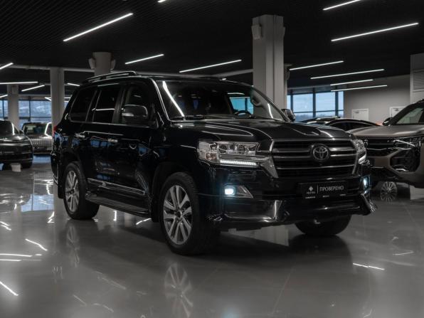 Toyota Land Cruiser 200 Series Рестайлинг 2 с пробегом 2021 года, цена 7 490 000 рублей, 153950 км, внедорожник, Автокод Объявления