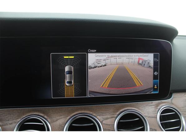 Mercedes-Benz E-Класс V (W213 S213 C238) с пробегом 2019 года, цена 3 100 000 рублей, 82751 км, седан, Автокод Объявления