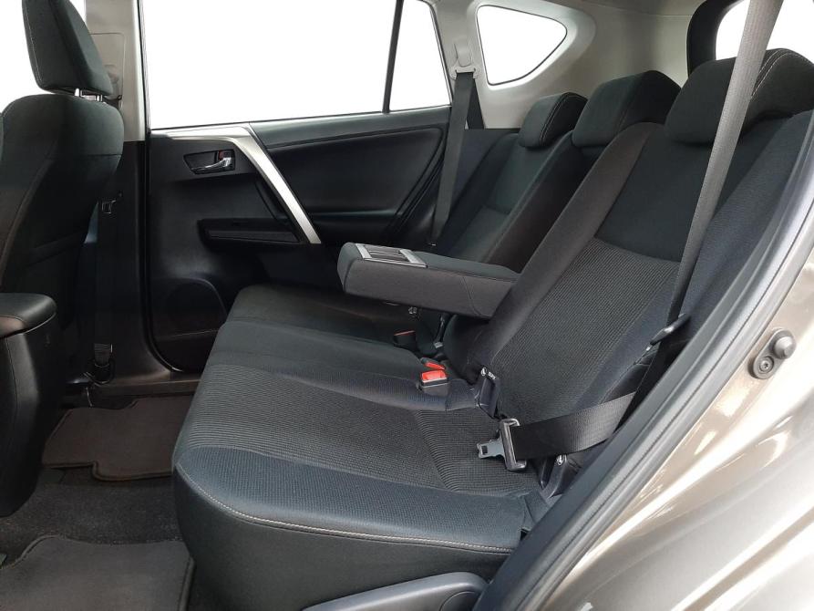 Toyota RAV4 IV (XA40) Москва  - изображение 13