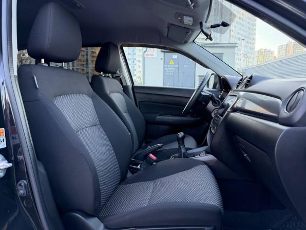 Suzuki Vitara II Рестайлинг с пробегом 2021 года, цена 1 485 000 рублей, 140000 км, внедорожник, Автокод Объявления