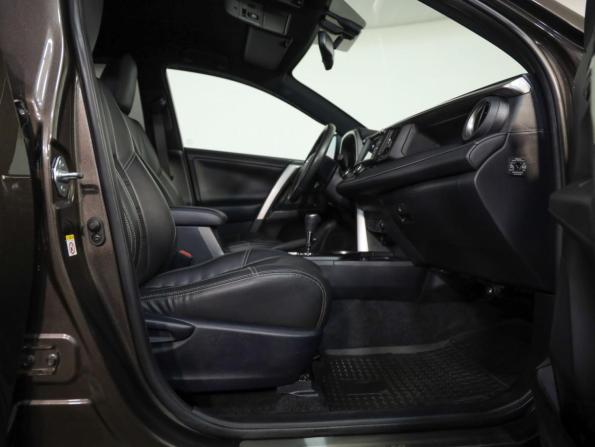 Toyota RAV4 IV (XA40) Рестайлинг с пробегом 2019 года, цена 2 649 000 рублей, 65155 км, внедорожник, Автокод Объявления