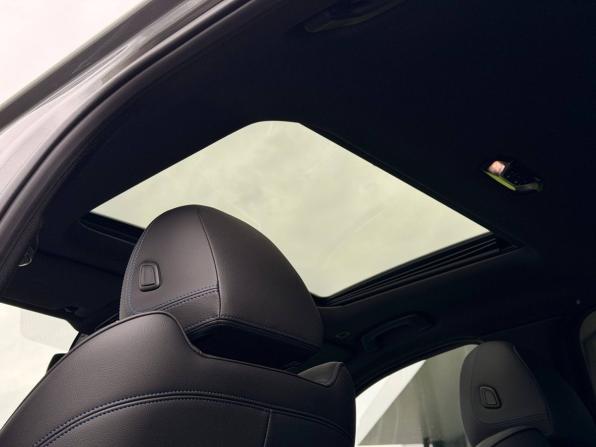 BMW 3 серии VII (G2x) Рестайлинг с пробегом 2022 года, цена 5 700 000 рублей, 28195 км, седан, Автокод Объявления