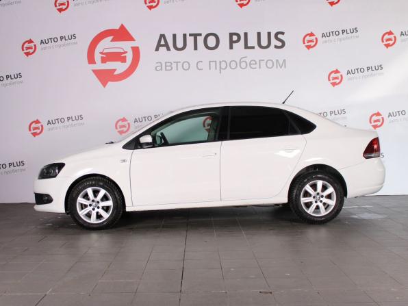 Volkswagen Polo V с пробегом 2013 года, цена 899 000 рублей, 235450 км, седан, Автокод Объявления