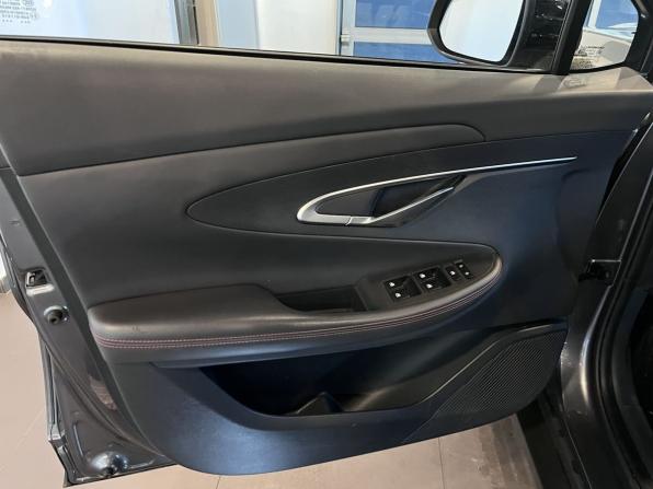 Changan UNI-T I с пробегом 2024 года, цена 2 200 000 рублей, 51176 км, внедорожник, Автокод Объявления