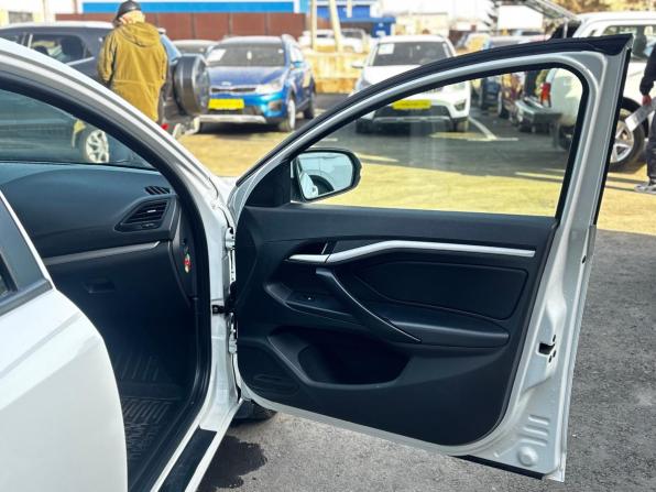 Lada (ВАЗ) Vesta I с пробегом 2019 года, цена 850 000 рублей, 102500 км, седан, Автокод Объявления
