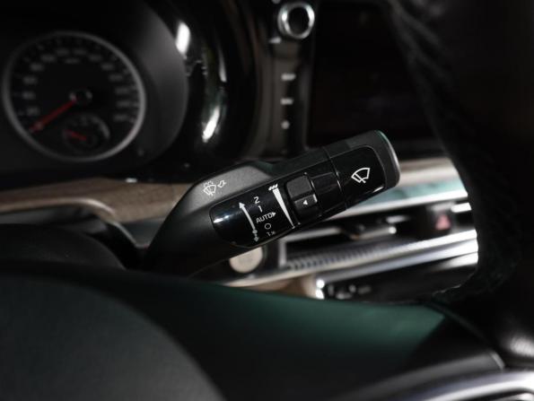 Kia K5 III с пробегом 2021 года, цена 2 859 000 рублей, 96706 км, седан, Автокод Объявления