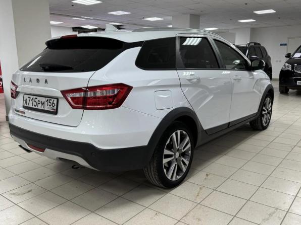 Lada (ВАЗ) Vesta I с пробегом 2021 года, цена 1 300 000 рублей, 51949 км, универсал, Автокод Объявления