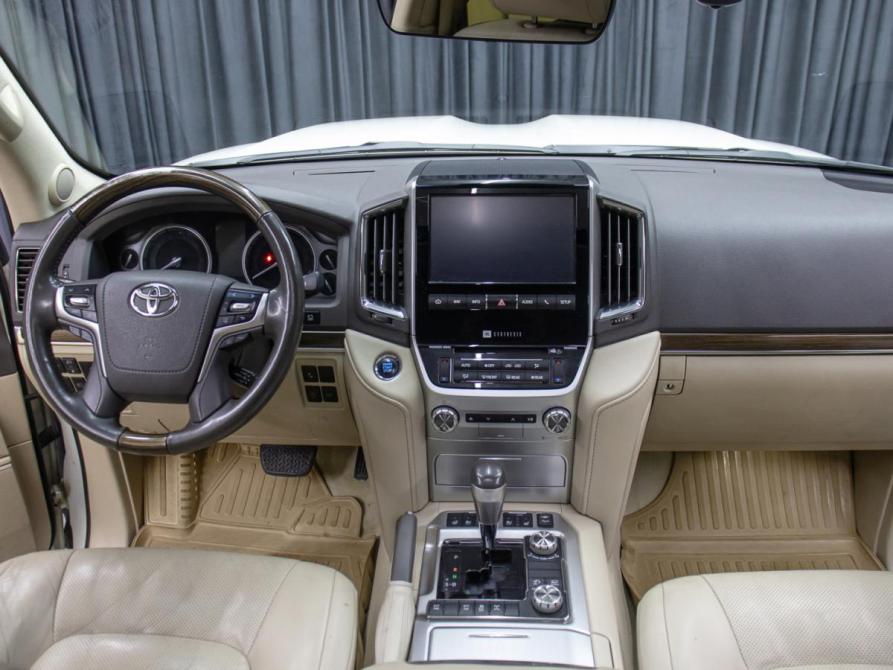 Toyota Land Cruiser 200 Series Рестайлинг 2 Москва  - изображение 14
