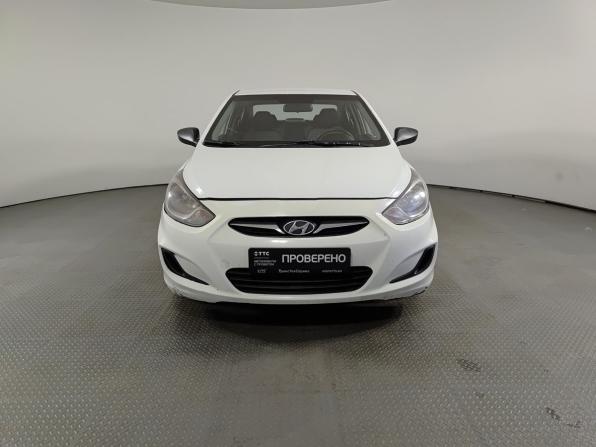 Hyundai Solaris I с пробегом 2013 года, цена 395 000 рублей, 237000 км, седан, Автокод Объявления