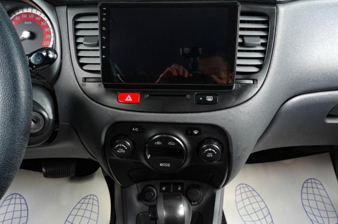 Kia Rio II Рестайлинг с пробегом 2011 года, цена 569 000 рублей, 195000 км, хэтчбек, Автокод Объявления