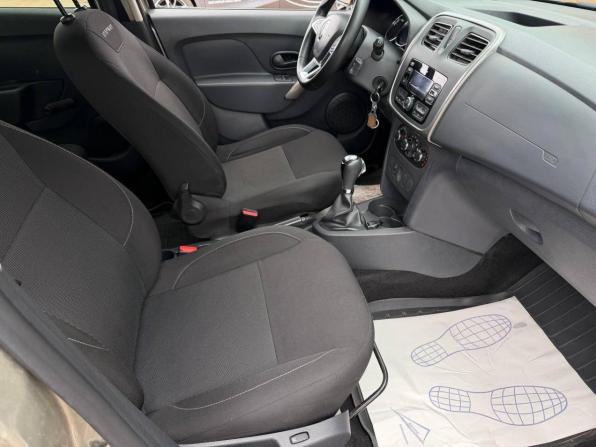 Renault Sandero II Рестайлинг с пробегом 2019 года, цена 1 080 000 рублей, 102012 км, хэтчбек, Автокод Объявления