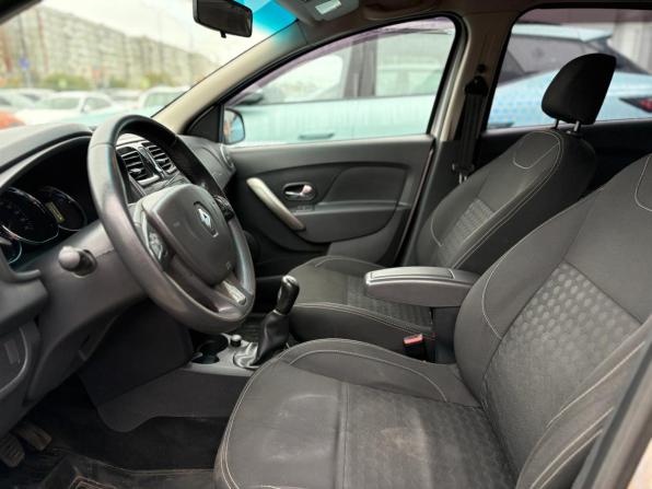 Renault Logan II с пробегом 2014 года, цена 598 000 рублей, 153251 км, седан, Автокод Объявления
